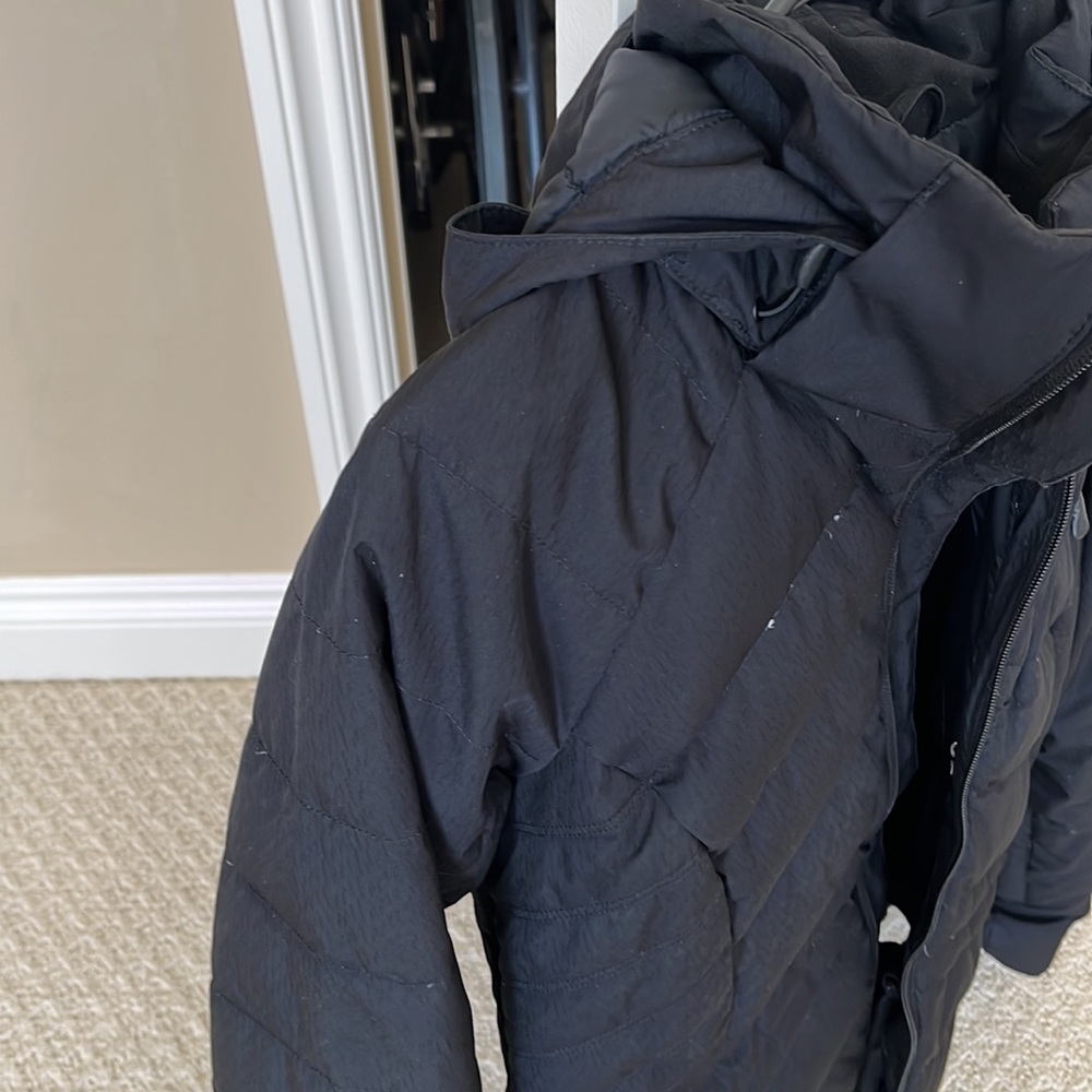 The North Face Black Hooded Jacket - Picture 9 of 9